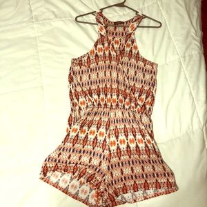 Super cute Romper by Collette EUC